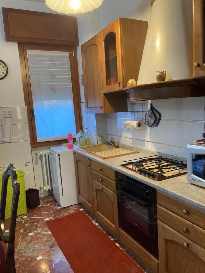 Casa Vacanza A Limbiate Eksteriør billede
